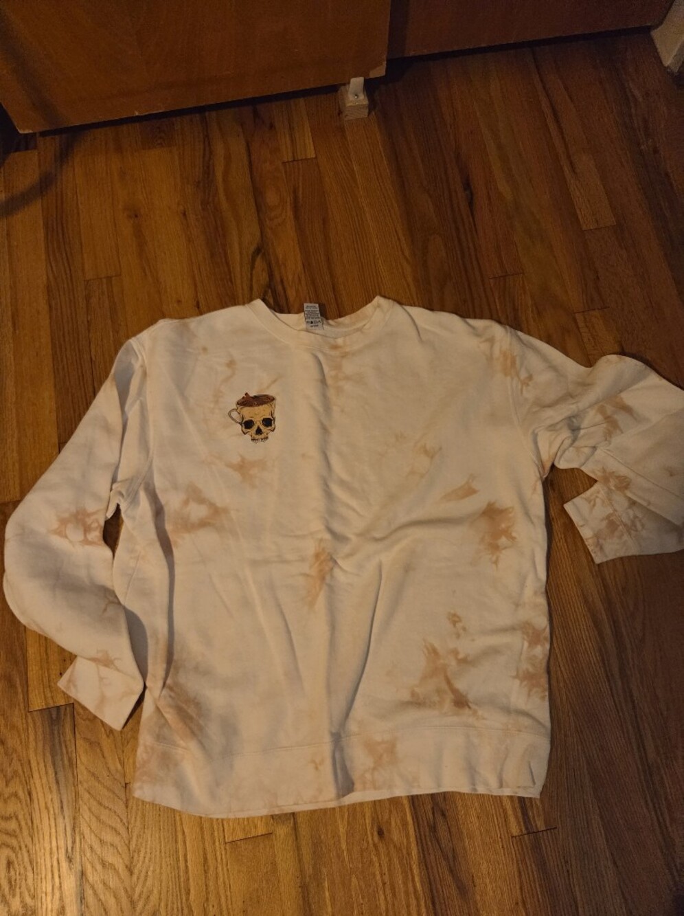 Cream Tie-Dye Skull Patch Sweatshirt